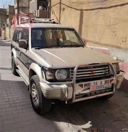 ميتسوبيشي باجيرو